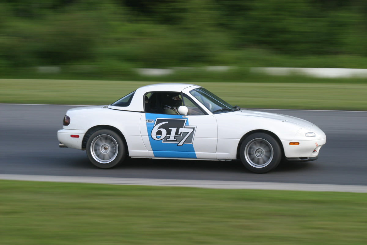 naページ Speed Drifts on the Wangan: NSX Takes on the NA1 Circuit